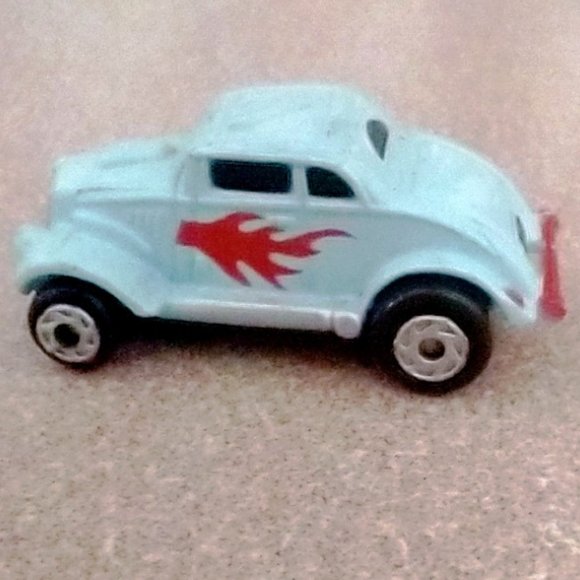 Vintage Galoob micro machine '33 Willies Coupe - Picture 3 of 5